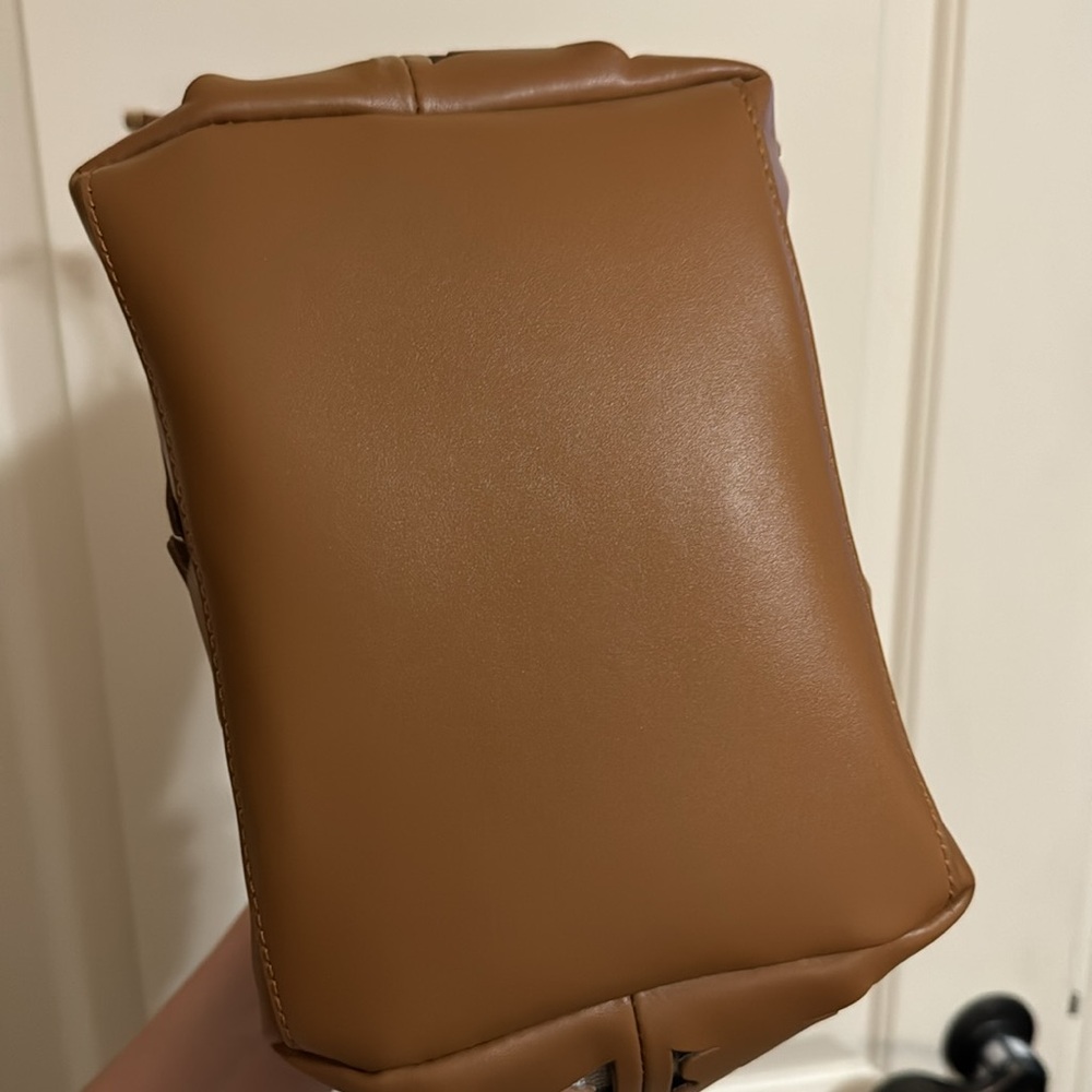 Ted Baker London Florean Flower Laser Cut Tote - Picture 7 of 12